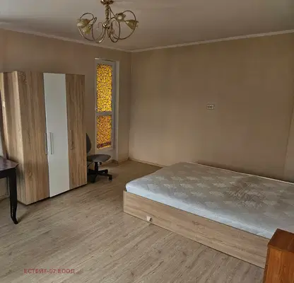 Снимка 4 — Къща в Пловдив, с. Храбрино