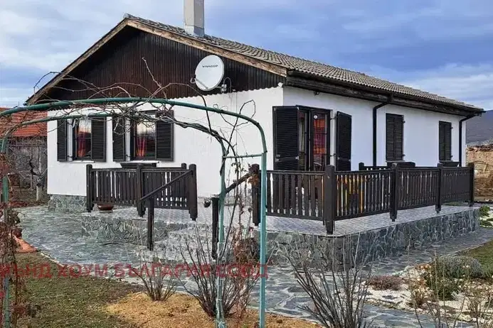 Къща в Пловдив, с. Красново