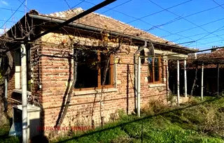 Къща в Пловдив, с. Васил Левски