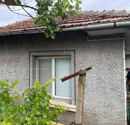 Снимка 5 — Къща в Русе, Две могили
