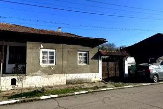 Къща в Русе, с. Черешово