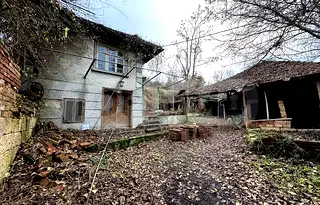 Къща в Русе, с. Червен