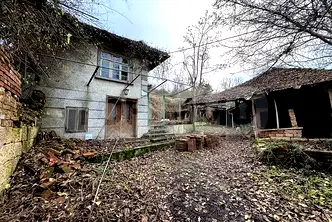 Къща в Русе, с. Червен