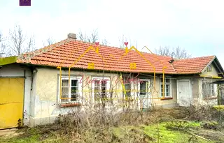 Къща в Русе, с. Червена вода