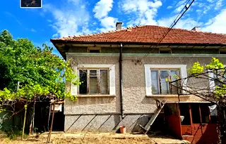 Къща в Русе, с. Червена вода