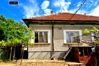 Къща в Русе, с. Червена вода