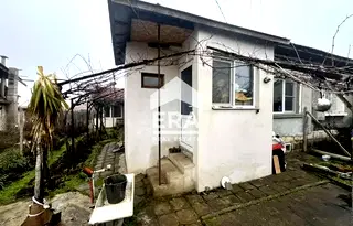 Къща в Русе, с. Иваново