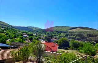 Къща в Русе, с. Каран Върбовка