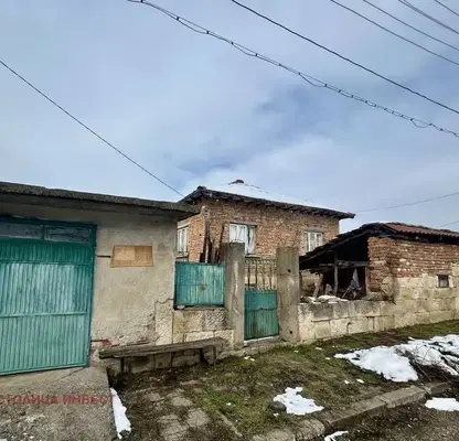 Снимка 4 — Къща в Русе, с. Мечка