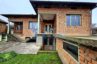 Къща в Русе, с. Пиперково