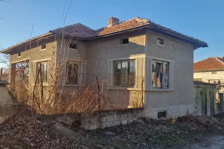 Къща в Шумен, с. Имренчево