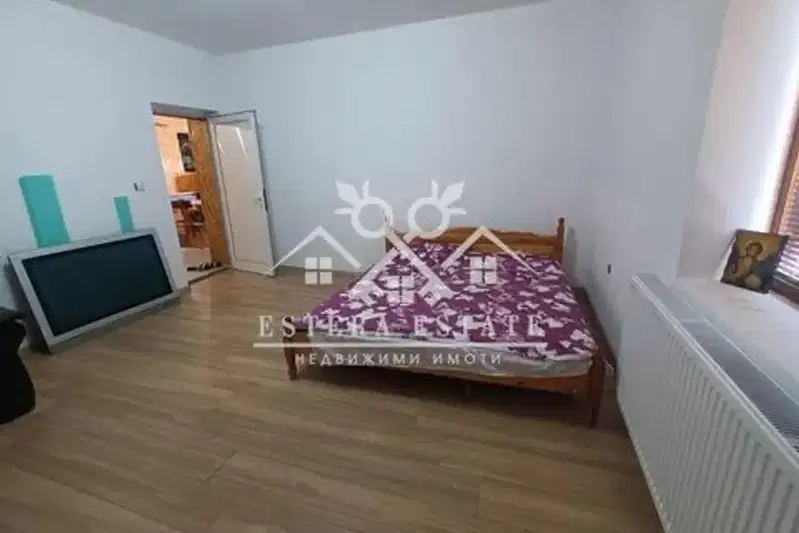 House in Oblast Shumen, Ivanski