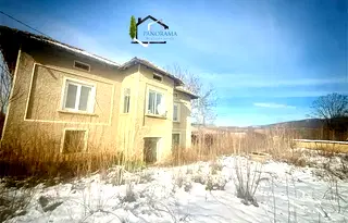Къща в Шумен, с. Ивански