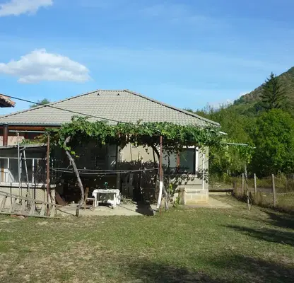 Photo 2 — House in Oblast Sliven, Kipilovo