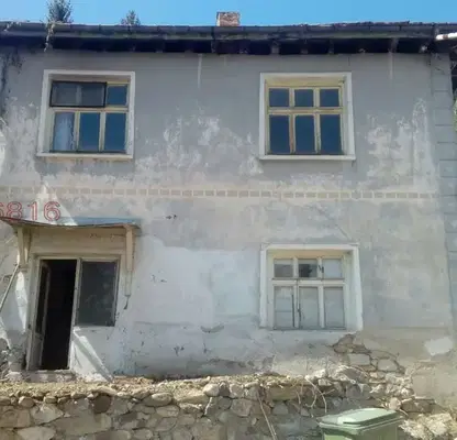 Снимка 5 — Къща в Смолян, с. Хвойна