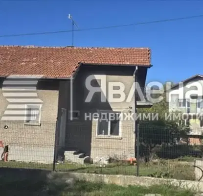 Photo 3 — House in област София, Bojurishte