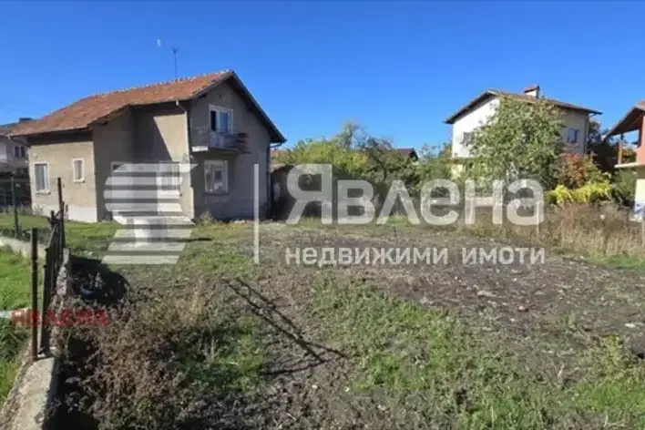 House in област София, Bojurishte