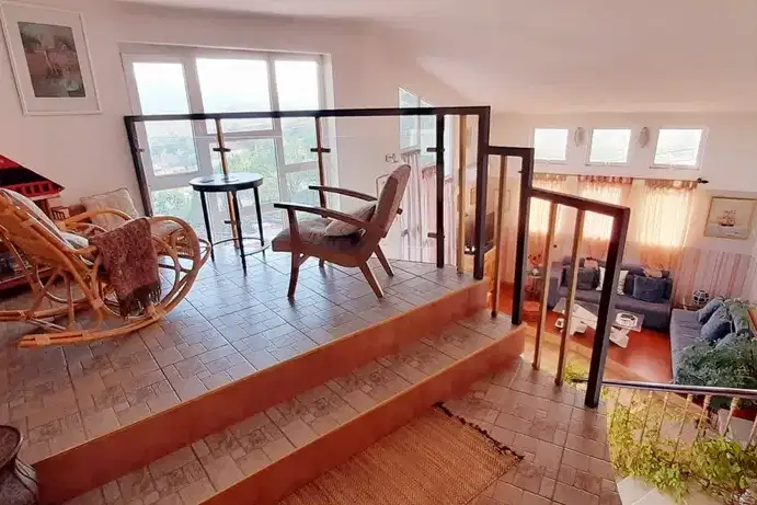 House in област София, Godech