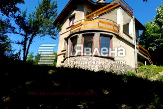 Къща в София, Своге