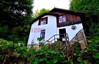 Къща в София, с. Гинци