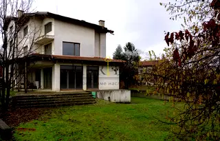 Къща в София, с. Горна Малина