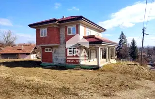 Къща в София, с. Хераково