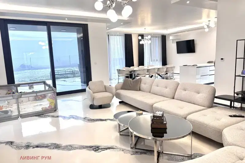 House in област София, Herakovo