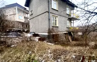Къща в София, с. Хераково