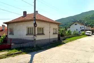 Къща в София, с. Костенец