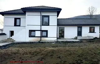 Къща в София, с. Полянци