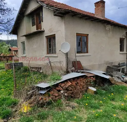 Photo 3 — House in област София, Raduil