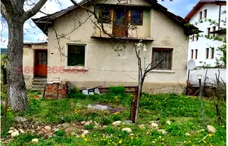 Къща в София, с. Радуил