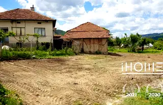 Къща в София, с. Скравена