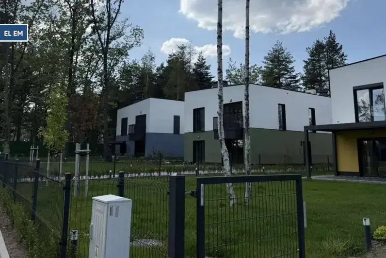 House in област София, Vakarel
