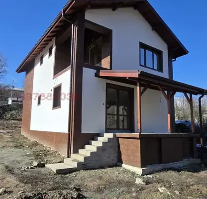 Photo 2 — House in област София, Venkovec