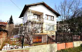 Къща в София, с. Ярлово