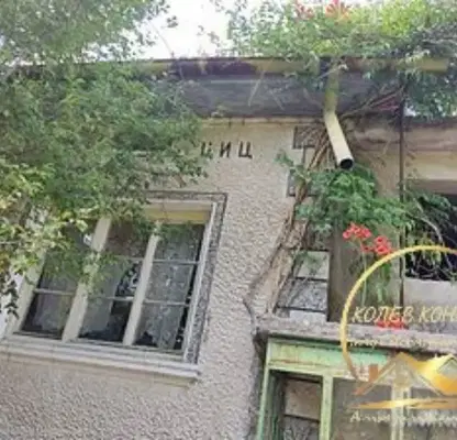 Снимка 3 — Едноетажна къща с 4 стаи в с. Яздач, обл. Стара Загора