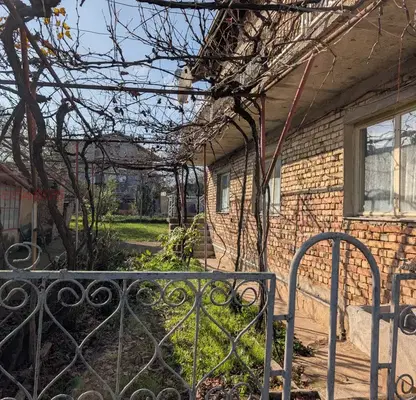 Photo 3 — House with two residential buildings in Valchi Dol, Varna