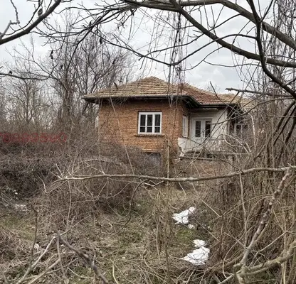 Снимка 2 — Къща във Варна, с. Аспарухово