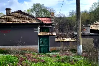 Къща във Варна, с. Брестак