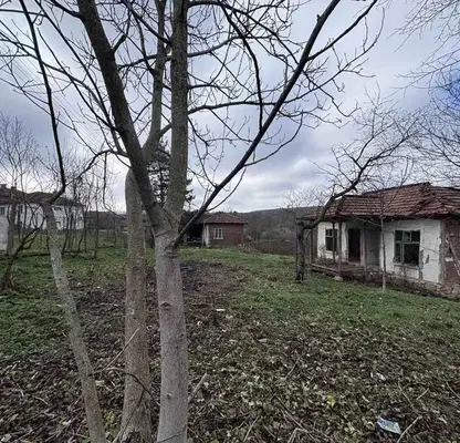 Снимка 4 — Къща във Варна, с. Гроздьово