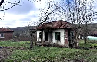 Къща във Варна, с. Гроздьово