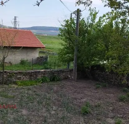Снимка 3 — Къща във Варна, с. Неофит Рилски