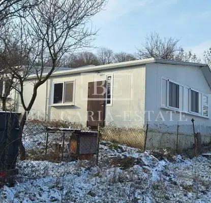Снимка 2 — Къща във Варна, с. Осеново