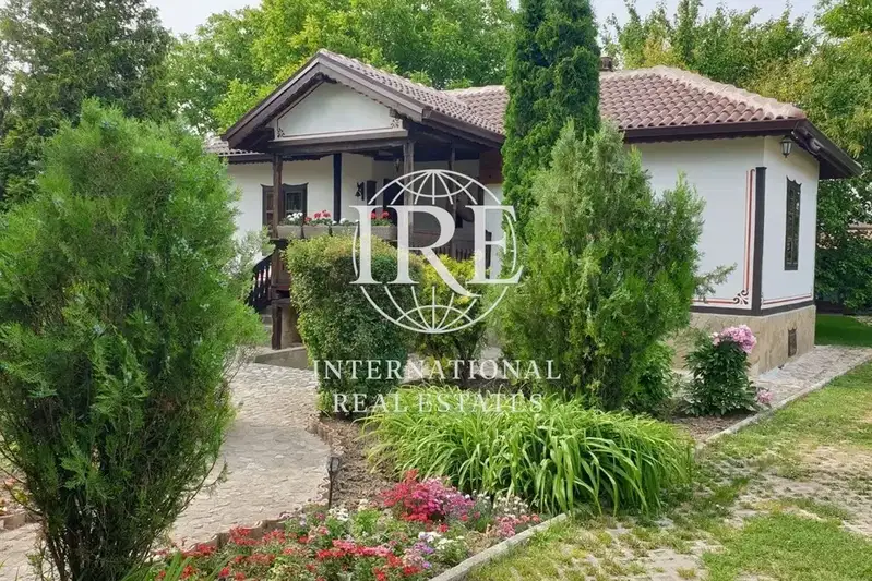 House in Oblast Varna, Pchelnik