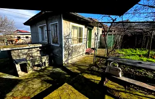 Къща във Варна, с. Разделна