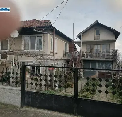 Снимка 2 — Къща във Варна, с. Старо Оряхово