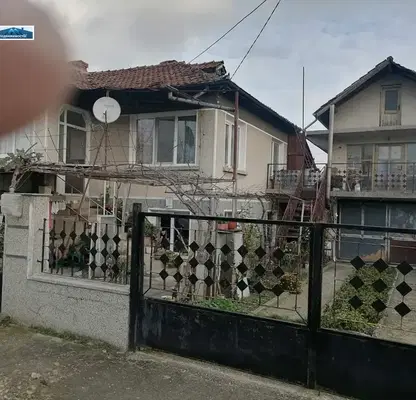 Снимка 3 — Къща във Варна, с. Старо Оряхово