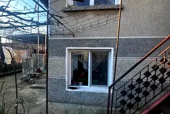 Къща във Варна, с. Старо Оряхово