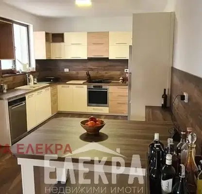 Photo 2 — House in Oblast Varna, Yunec